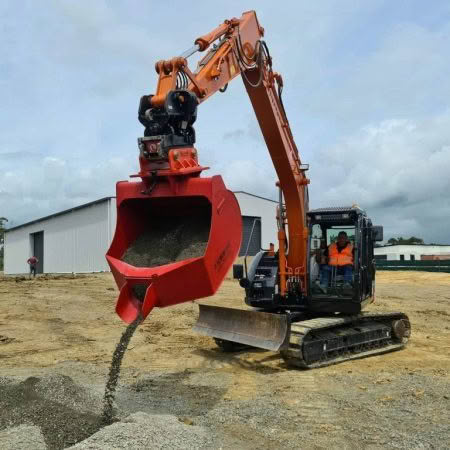 Concrete-Pooring-bucket-scaled