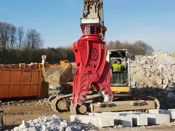 Concrete-Pulveriser-Rotating