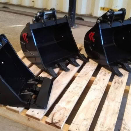 trenching-buckets