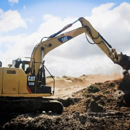 Kobelco SK135