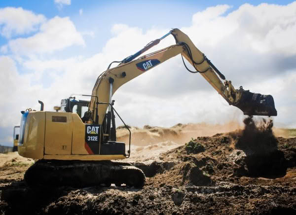 Kobelco SK135